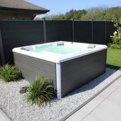 Bild von Outdoor Whirlpool STREAM BIG PURE
